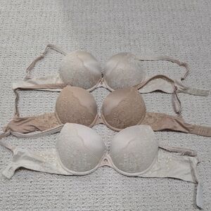 Victoria's Secret Perfect Shape Underwire Push-Up Bras - 32C (2) 32D